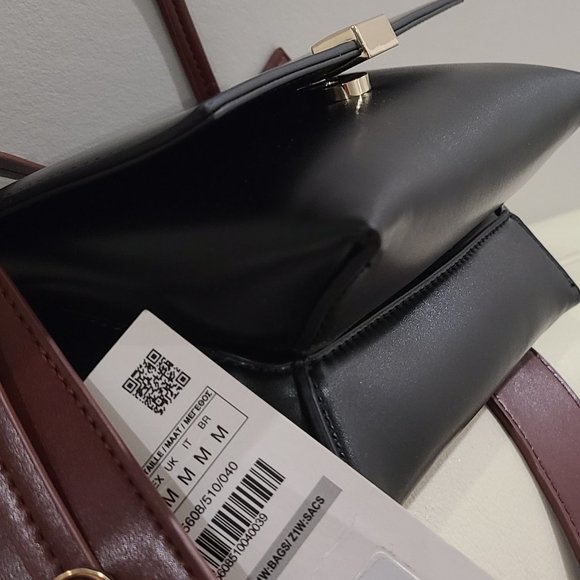 NWT Zara minimalist crossbody bag/ clutch burgundy & black smooth faux leather - Picture 10 of 11
